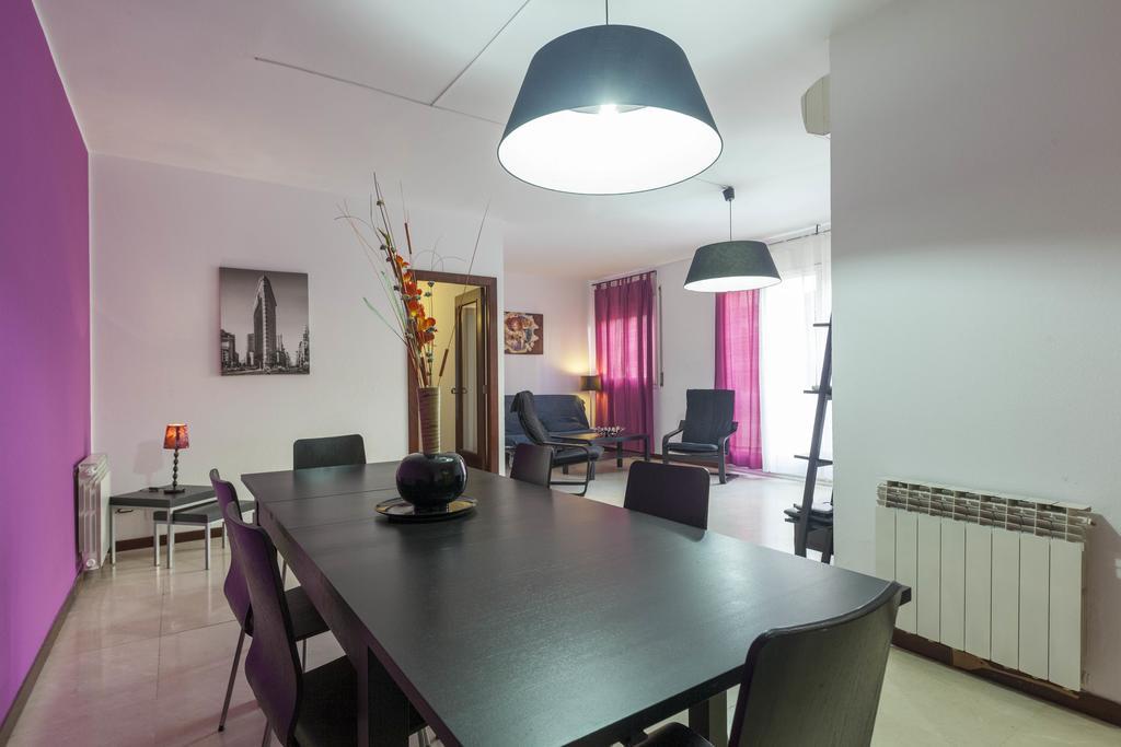 Apartment Sagrada Familia Barcelona Værelse billede